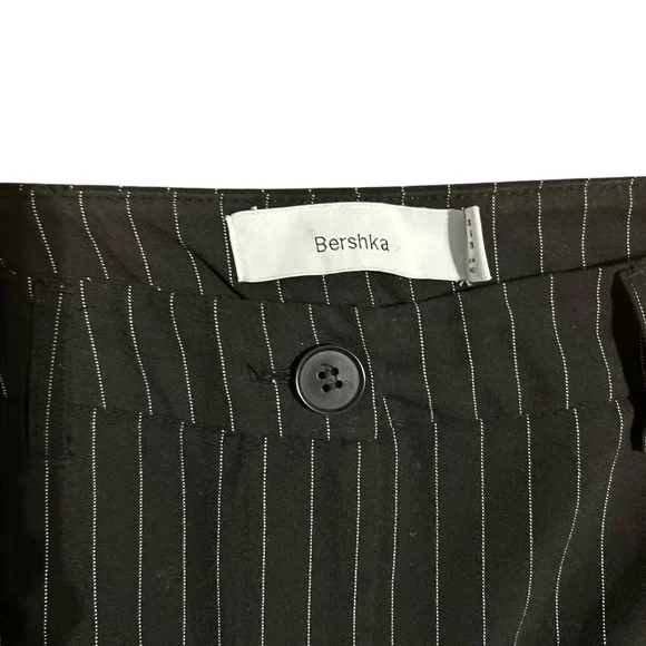 Bershka Pinstripe Pants - Size 6 - Picture 2 of 3